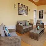 Belle Individuelle Avec Piscine Privee Et Vue Sur L'ocean 빌라